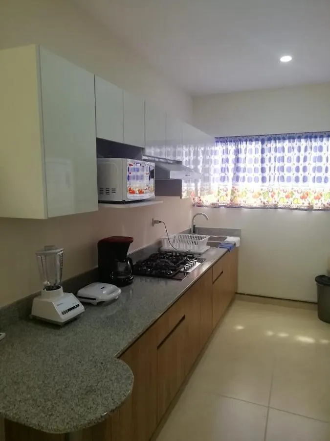 Departamento En Lirios Residencial Cancun Apartment