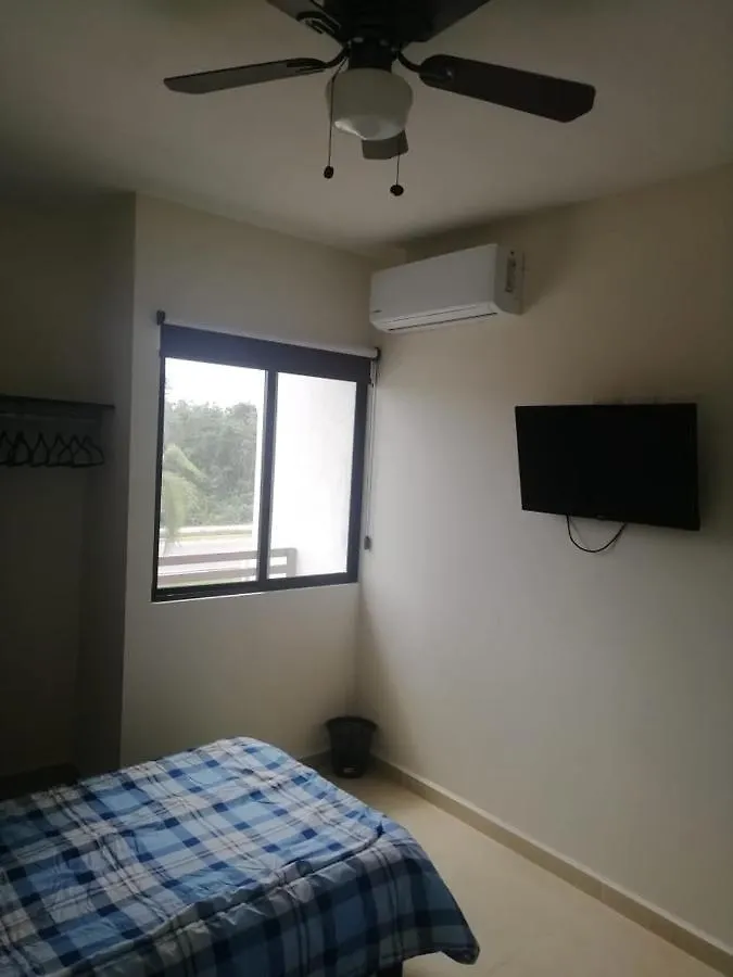 Departamento En Lirios Residencial Cancun Apartment 0*,